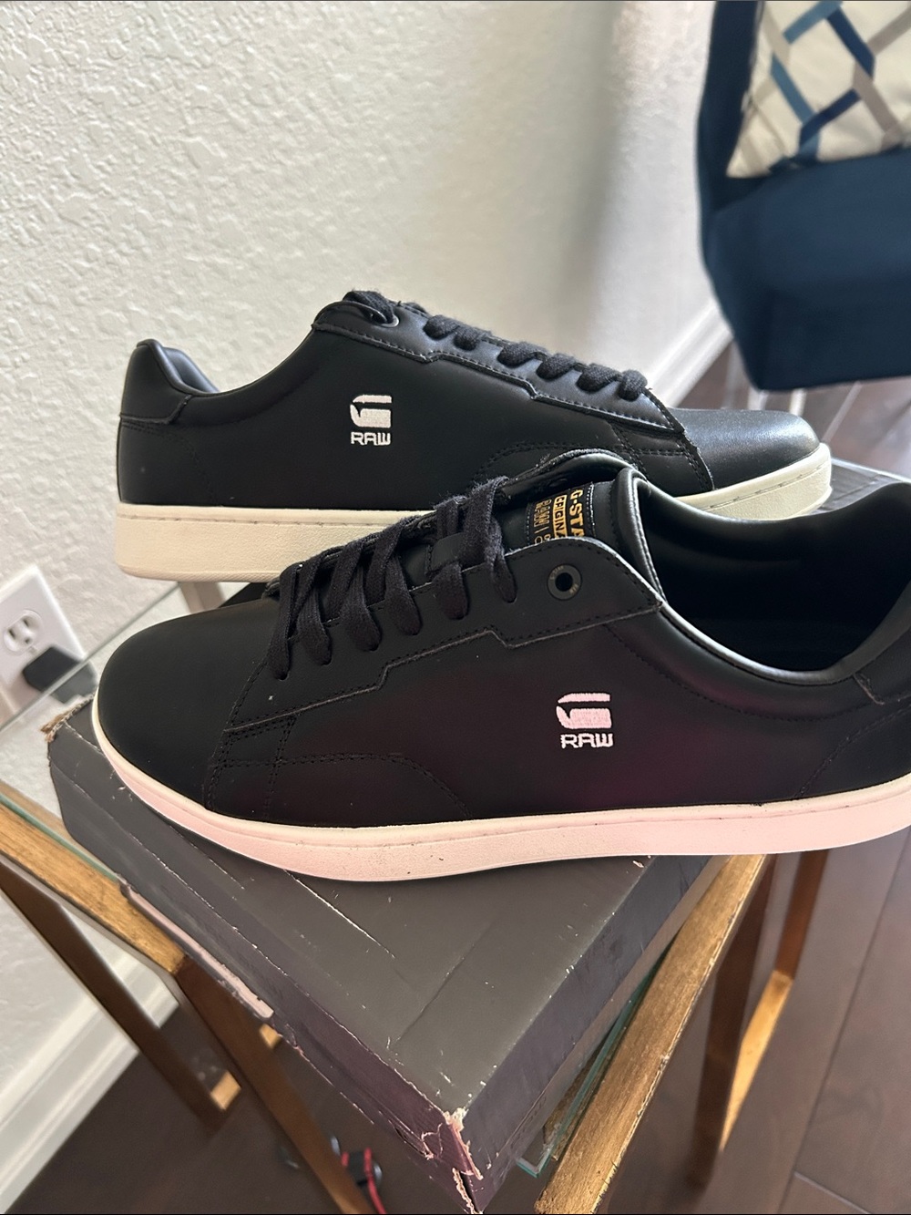 G-Star Black Low-Top Sneakers with White Soles